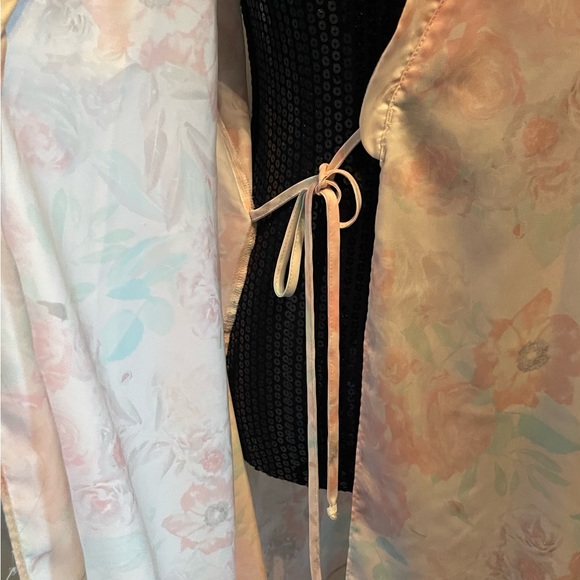 La Vie En Rose 🌹 Pastel Floral Lace Trim Kimono Robe Size S/M - Picture 3 of 12